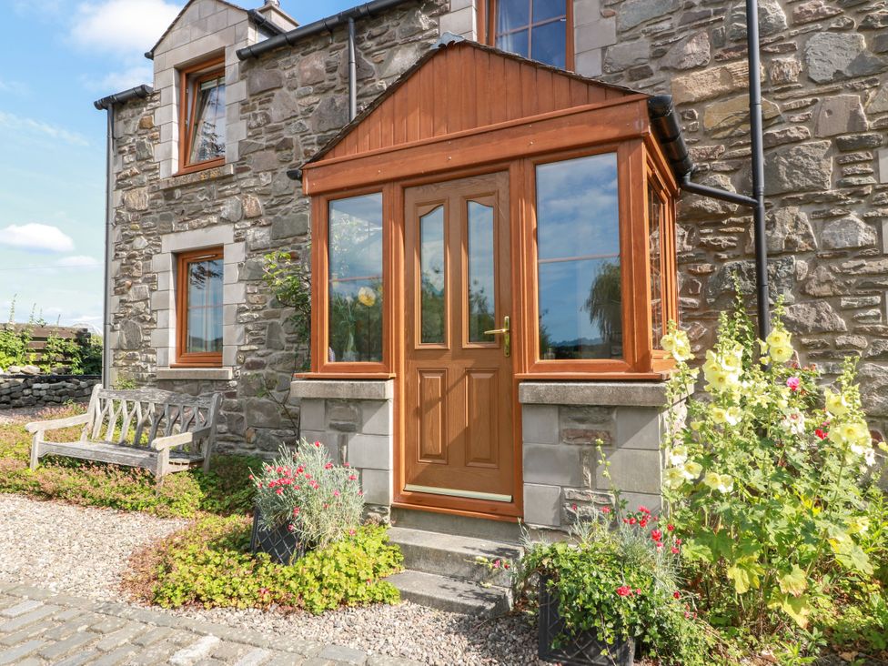 An entrance with a door and windows at Buchanan’s Bothy Glencarse