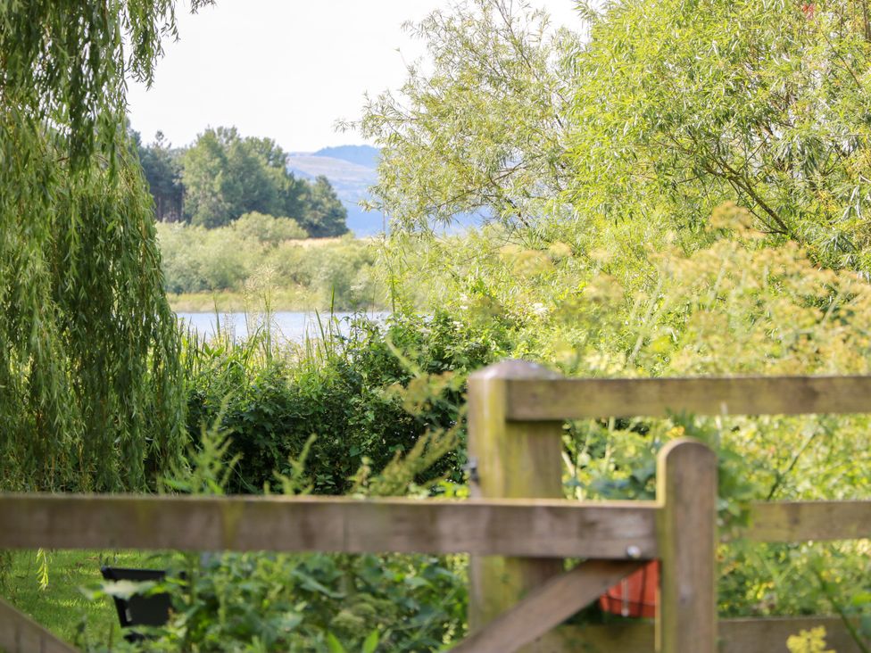 A view of water and greenery at Buchanan’s Bothy Glencarse