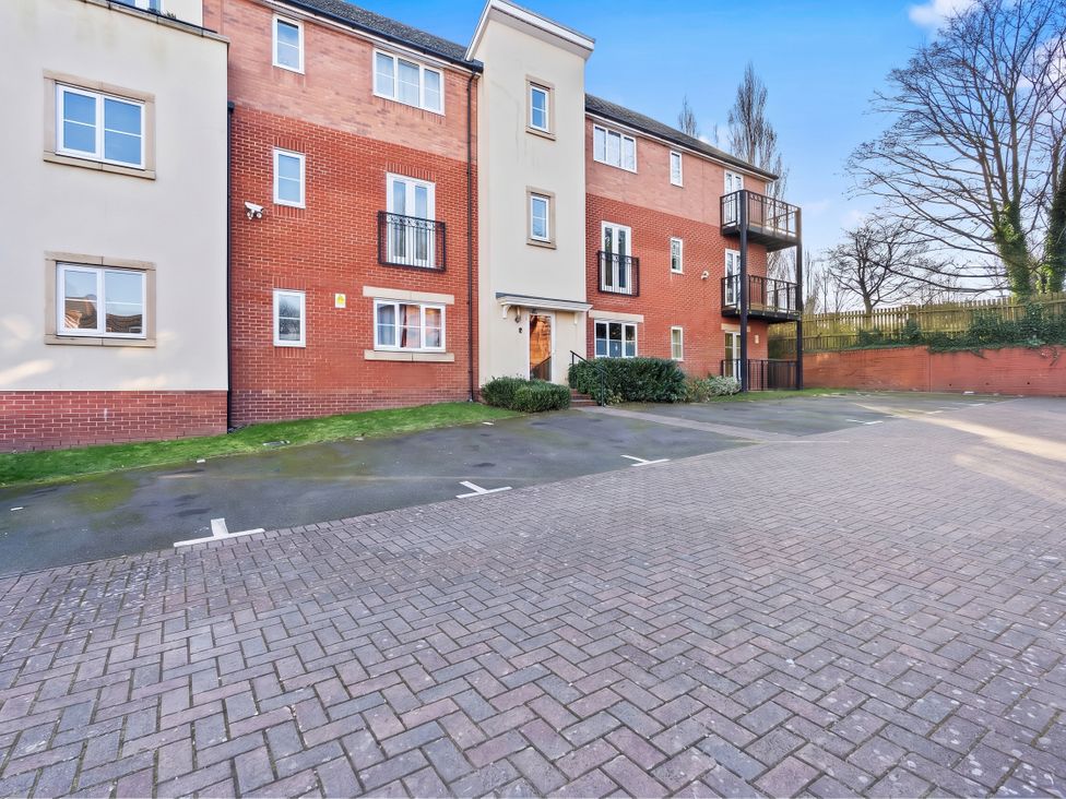 An outdoor area of a residential building at Flat 34 Herbert James Close Birmingham