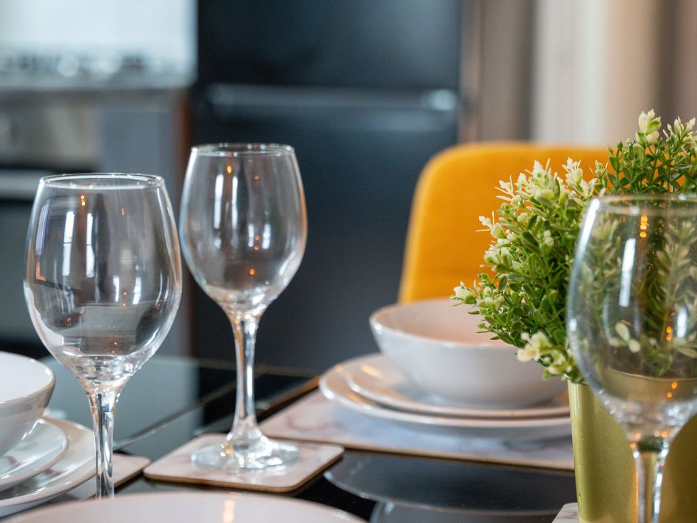 The Craftsman Birmingham City Apartment - Cotswolds - 1206857 - thumbnail photo 11