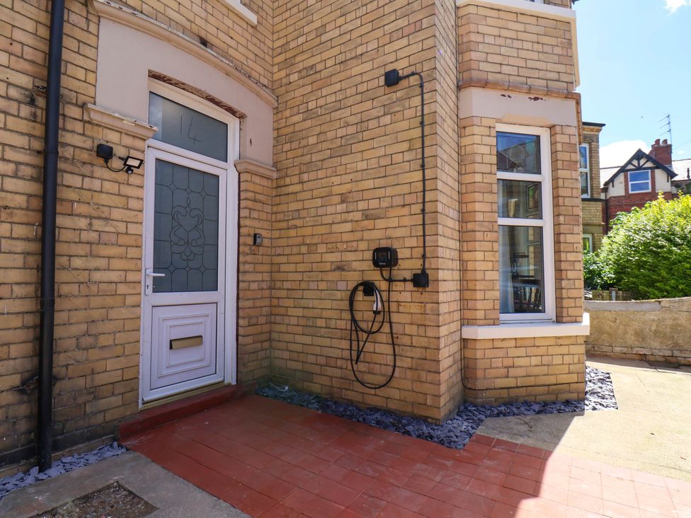 An entrance with a door and window at Lansdowne Grange in Bridlington