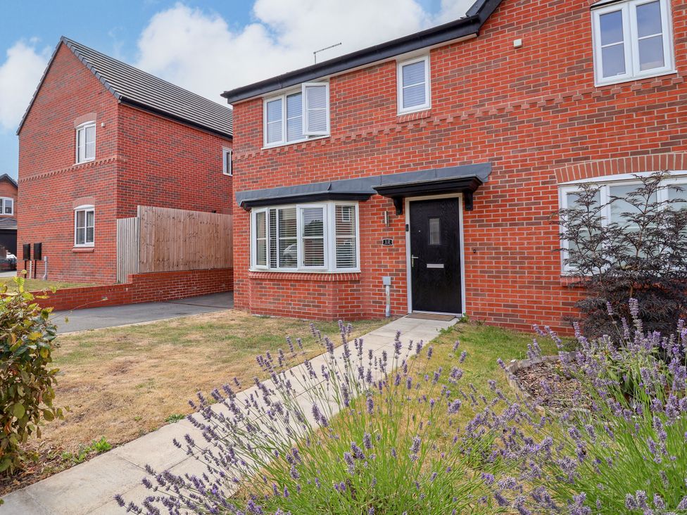 Corbetts Close -  - 1207122 - thumbnail photo 2