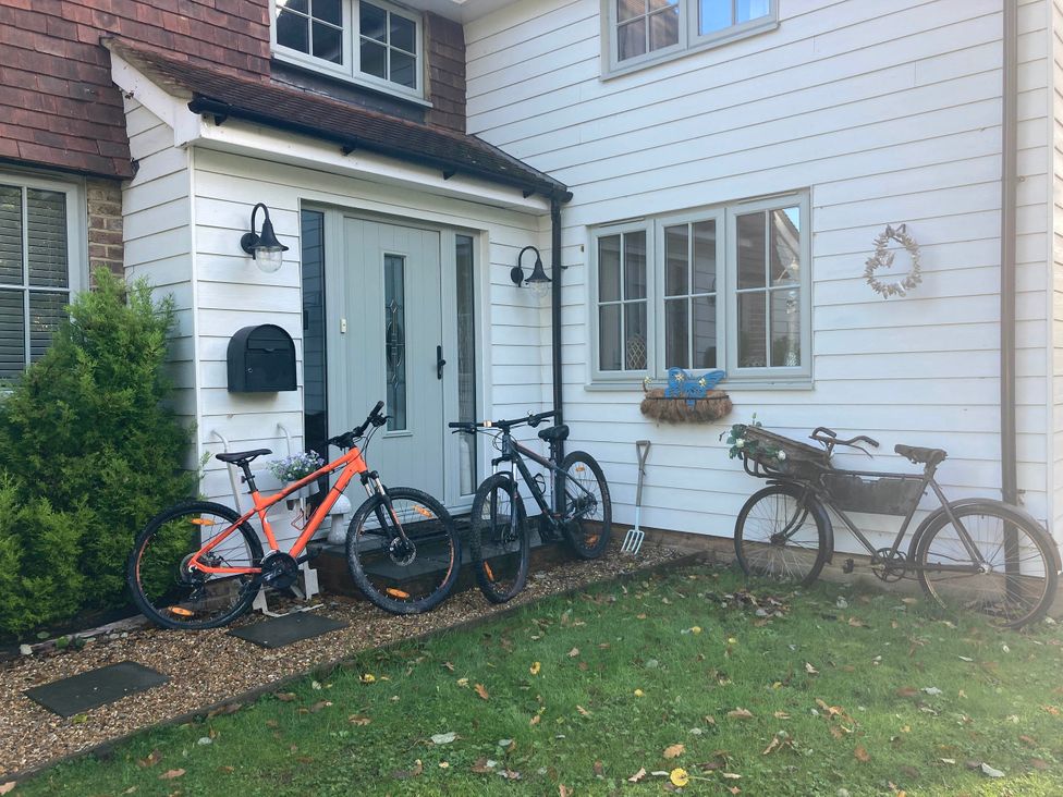 An outdoor area with bicycles and a door at 5Bed 10Guests Fireplace HotTub Pets ok Parking in Battle
