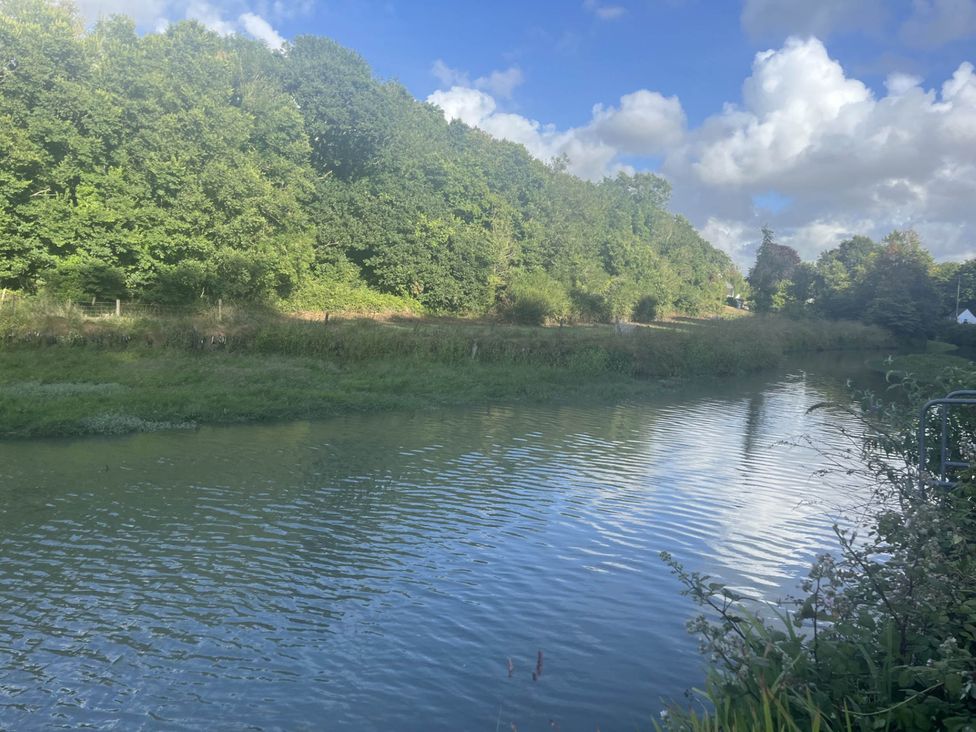 A river surrounded by trees at 2 Bedrooms overlooking Little Petherick Creek in Little Petherick
