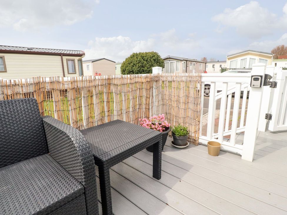 An outdoor area with furniture at Rosella 38 in Morecambe