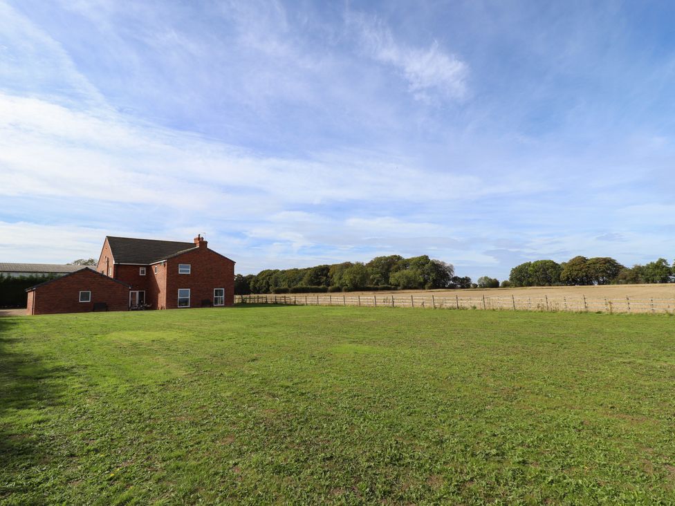 A house and field at Wold View near Caistor
