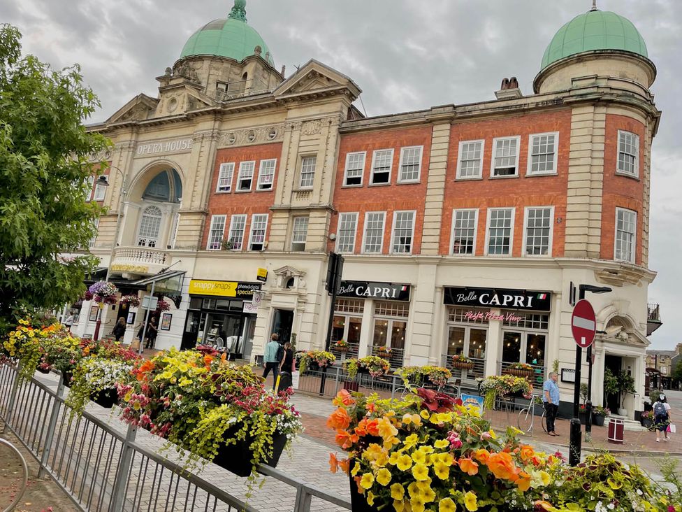 An outdoor view of the Opera House and restaurant Bella Capri in Royal Tunbridge Wells