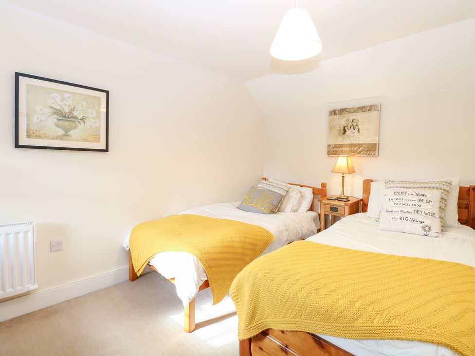 Hollyhedge Cottage - Norfolk - 12091 - thumbnail photo 12