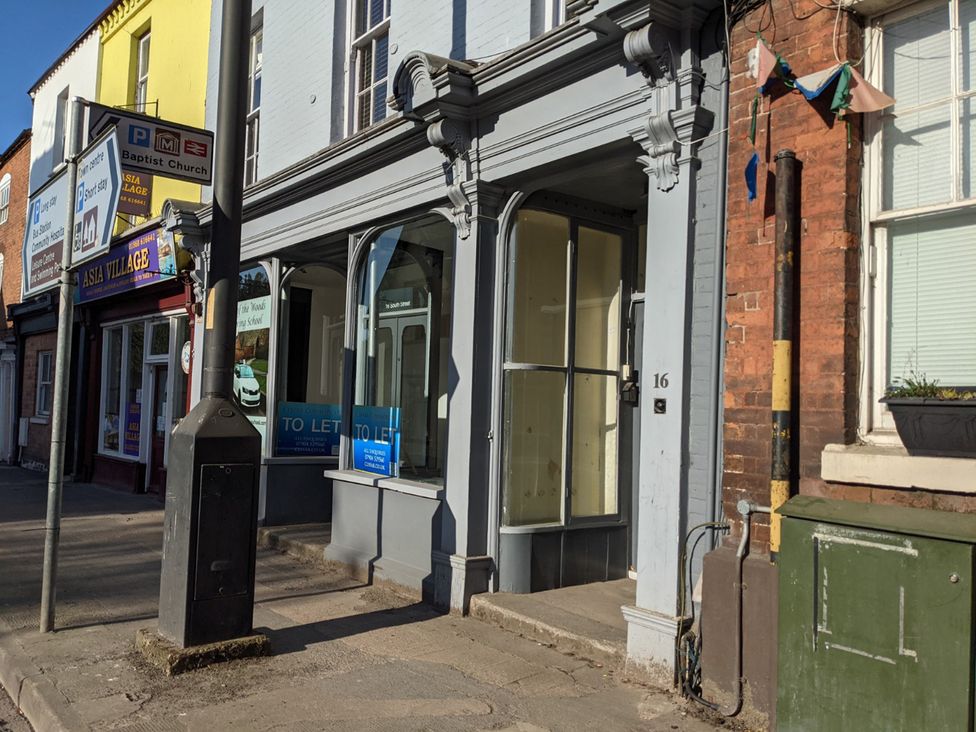 An office space with a to let sign at 16 street location