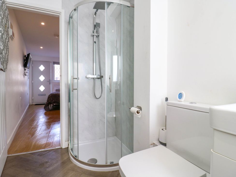 A bathroom with a shower and toilet at Annex in Southend-On-Sea