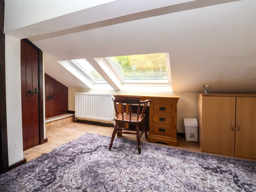 A study room with a desk and chair at Brownhill Bungalow in West Morton near Riddlesden