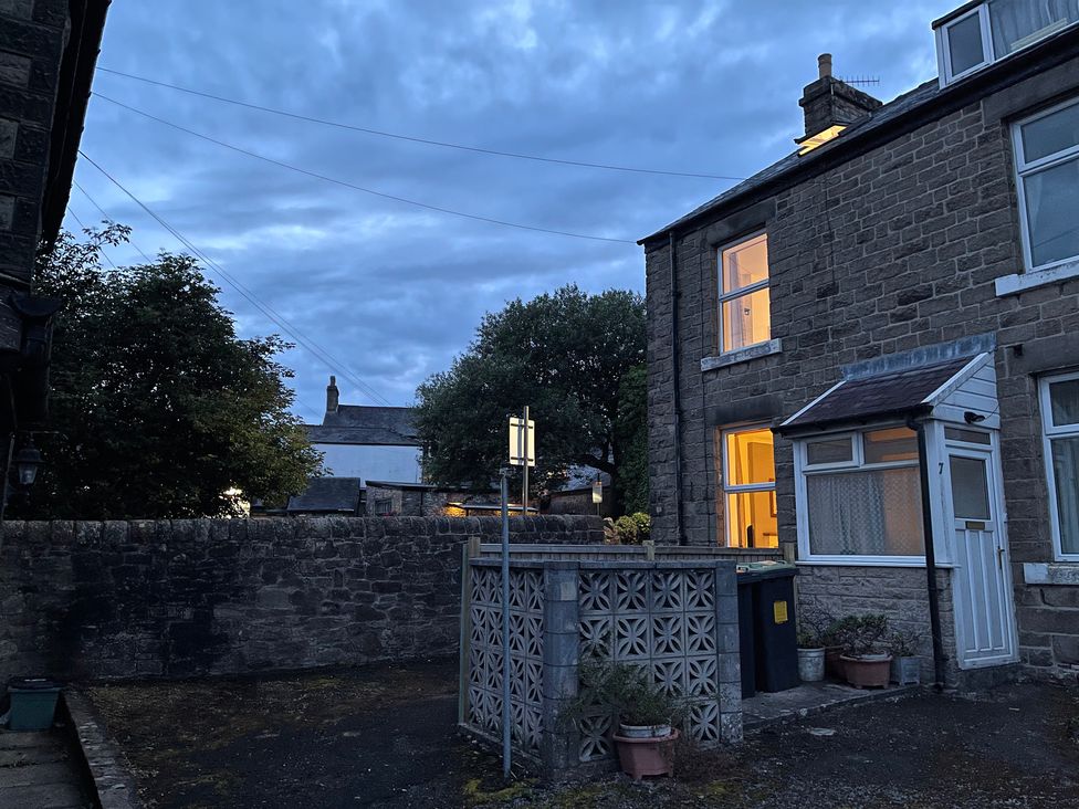An outdoor area with a house and light at 9 Market View Buxton