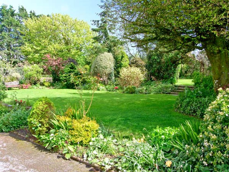 Barn Cottage - South Wales - 13893 - thumbnail photo 23