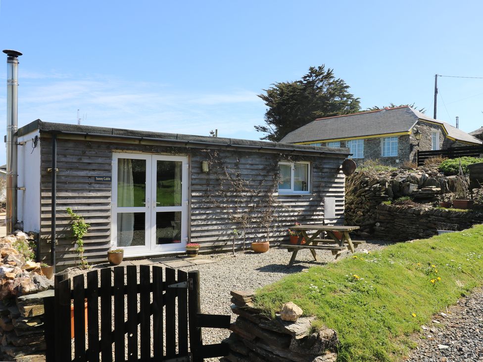Sunny Cabin - Cornwall - 14431 - thumbnail photo 1