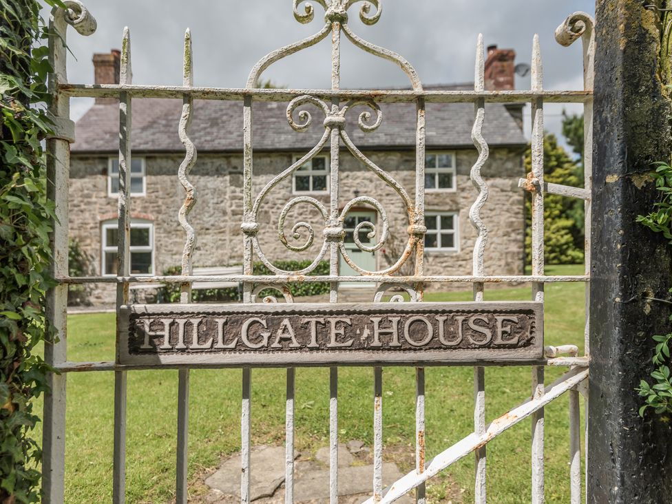 Hillgate House - Shropshire - 1661 - thumbnail photo 2