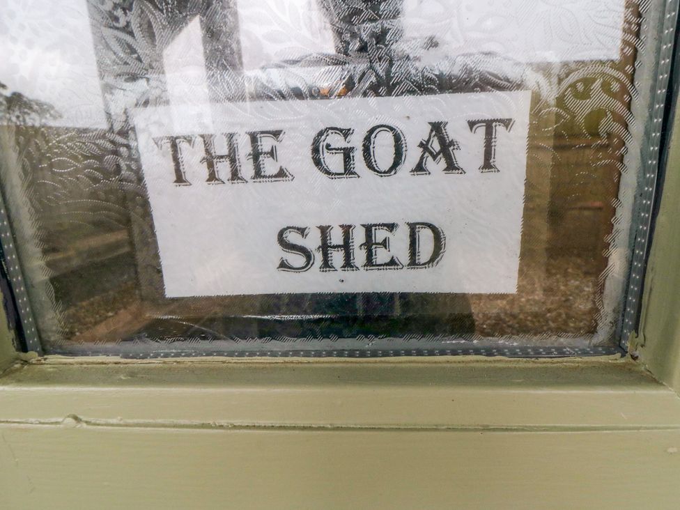 The Goat Shed - North Yorkshire (incl. Whitby) - 1813 - thumbnail photo 18
