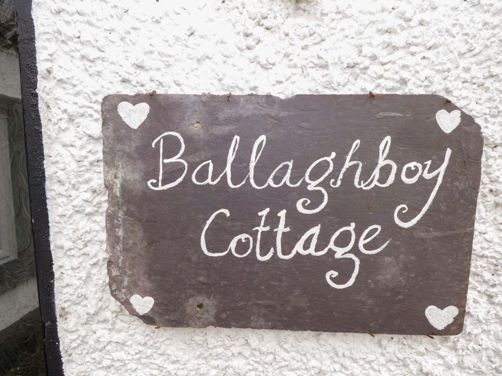 A sign displaying the name Ballaghboy Cottage