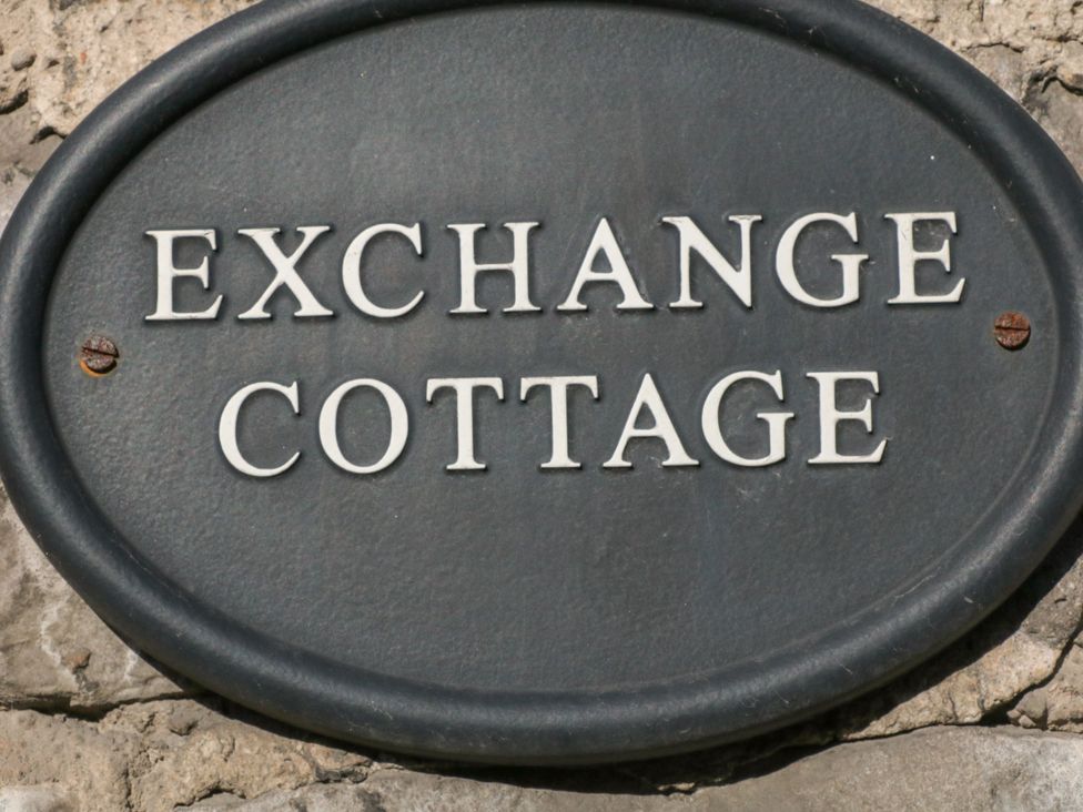 Exchange Cottage - Peak District - 2422 - thumbnail photo 2
