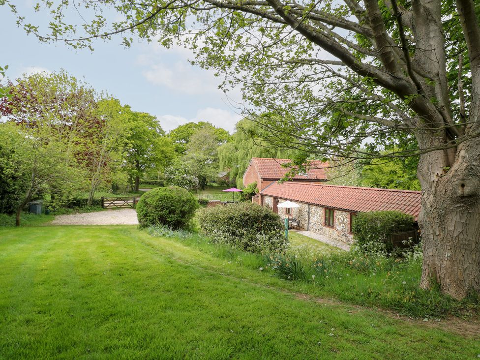 Sweet Briar Barn - Norfolk - 24423 - thumbnail photo 24
