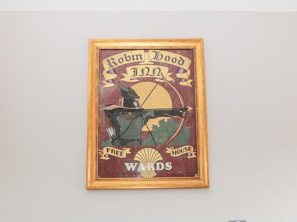 A framed poster of Robin Hood Inn at The Old Robin Hood in Holmesfield near Bakewell