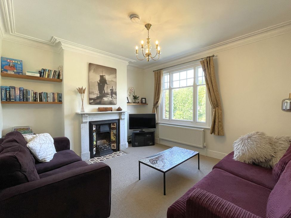 Sterling House - North Yorkshire (incl. Whitby) - 3637 - thumbnail photo 2