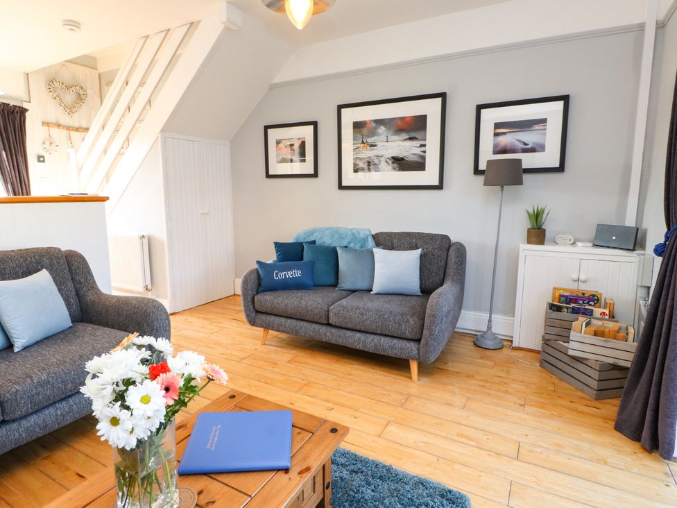 Corvette - Anglesey - 4504 - thumbnail photo 6