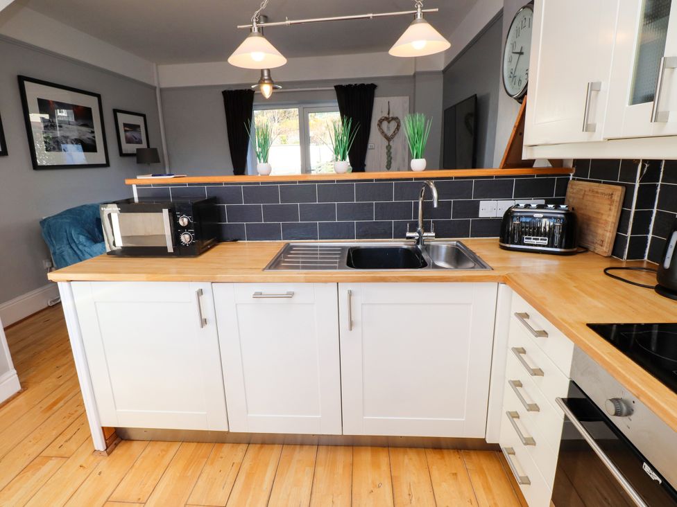 Corvette - Anglesey - 4504 - thumbnail photo 11