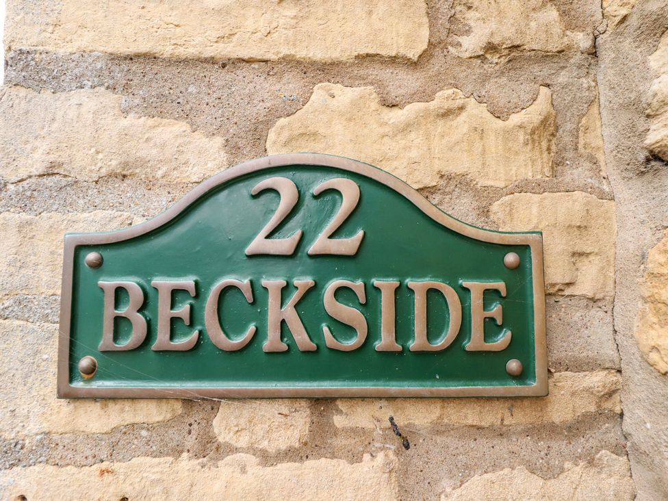 22 Beckside - Lincolnshire - 8973 - thumbnail photo 2