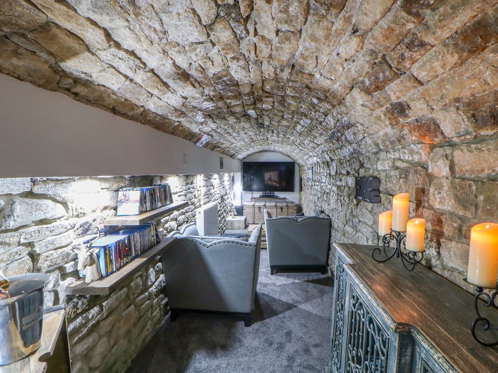 Cosy Cave Stanhope Castle - Yorkshire Dales - 913412 - thumbnail photo 24