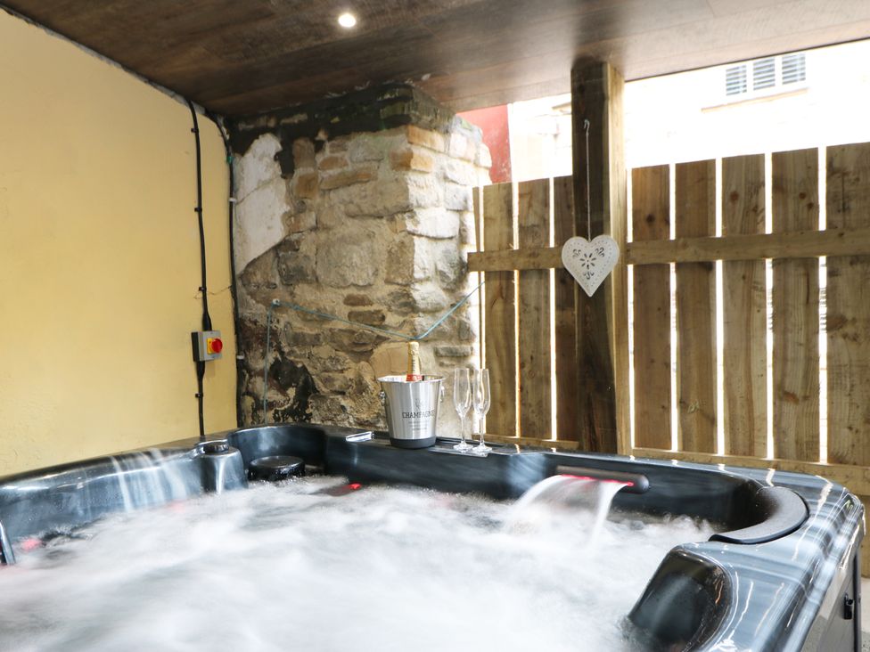 Arch Spa Stanhope Castle - Yorkshire Dales - 913413 - thumbnail photo 29