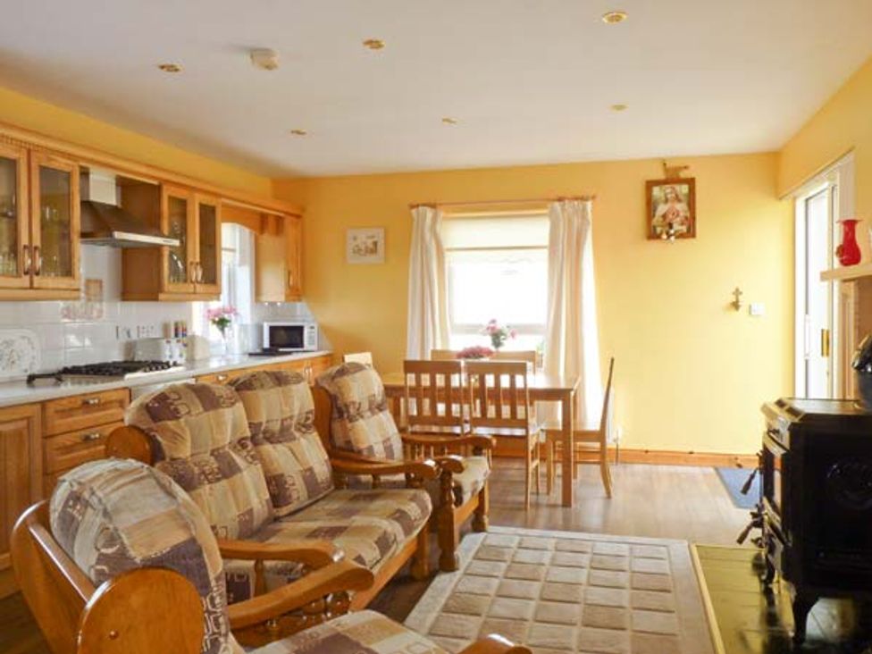 Quay Road Cottage - County Donegal - 915898 - thumbnail photo 4