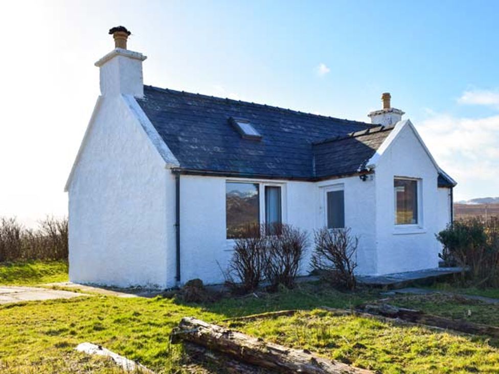 Amber's Cottage - Scottish Highlands - 917333 - thumbnail photo 1