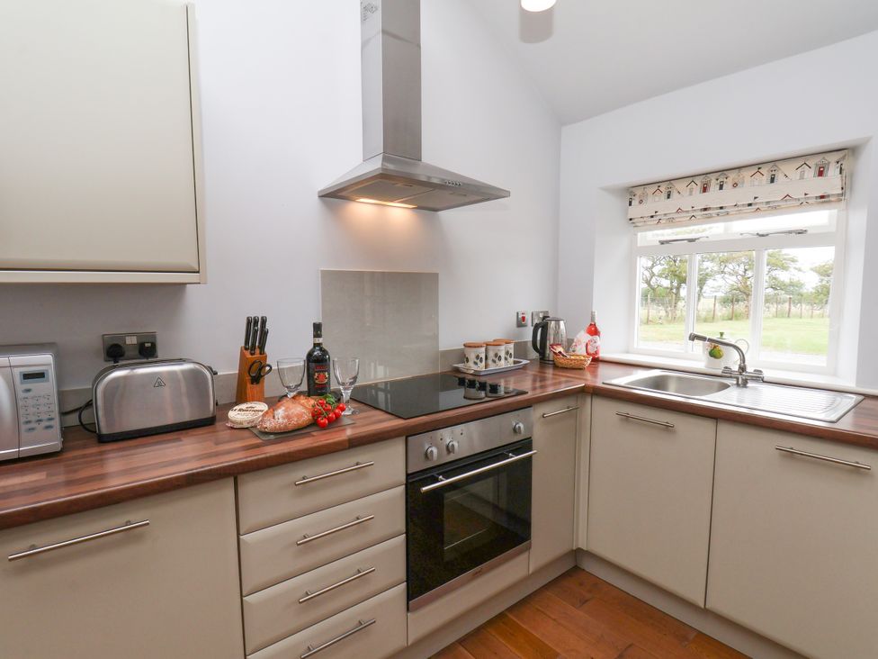 A kitchen with appliances and food prep at Blakey in Gerrick near Moorsholm