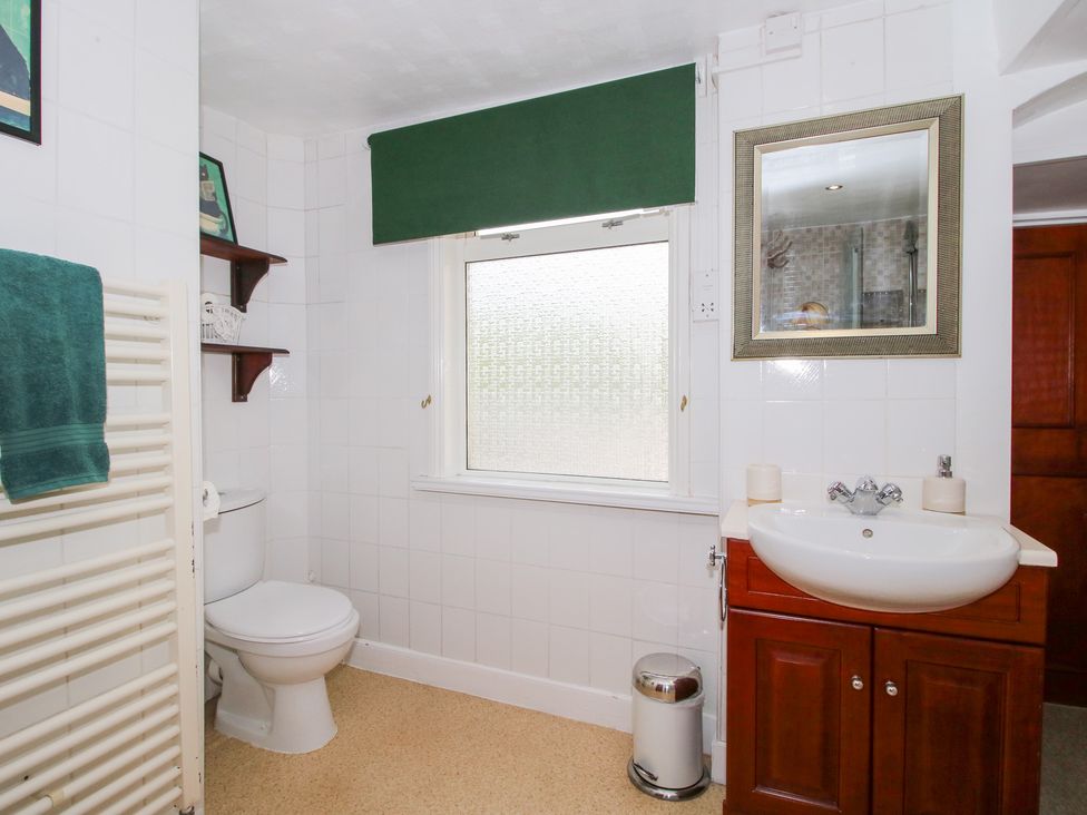 A bathroom with a sink and toilet at The Laurels in Bishop's Castle