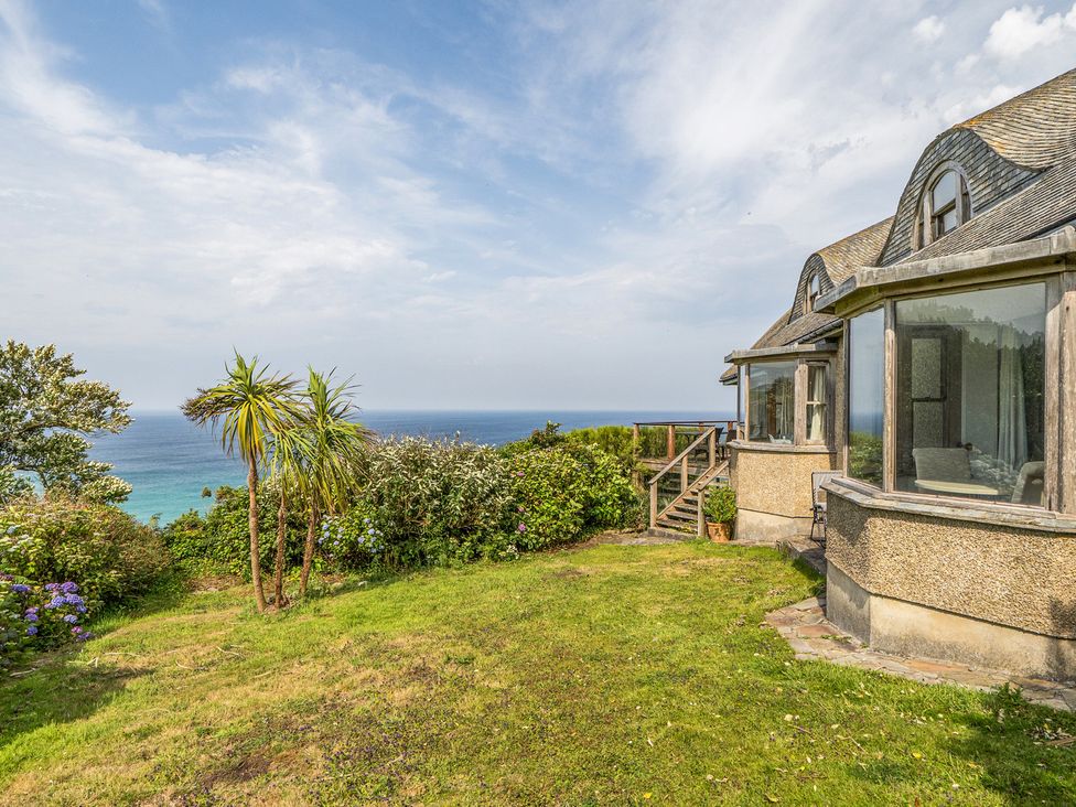A house with a garden and sea view at Cragford in Sennen Cove