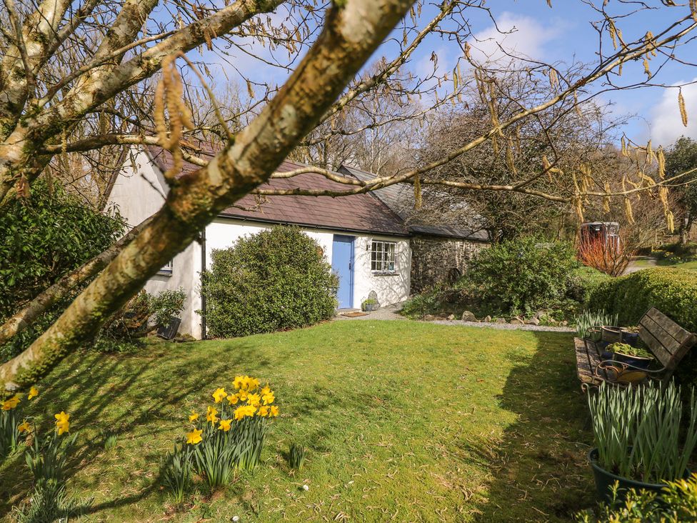 Hawthorn Cottage - South Wales - 930004 - thumbnail photo 1
