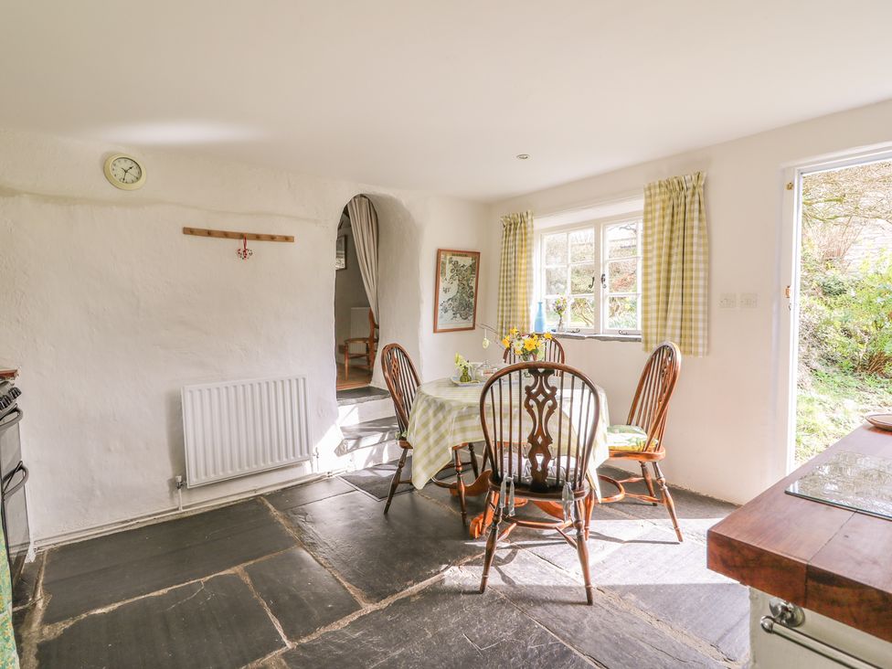 Hawthorn Cottage - South Wales - 930004 - thumbnail photo 17