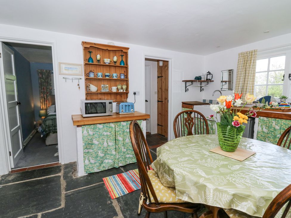 Hawthorn Cottage - South Wales - 930004 - thumbnail photo 14