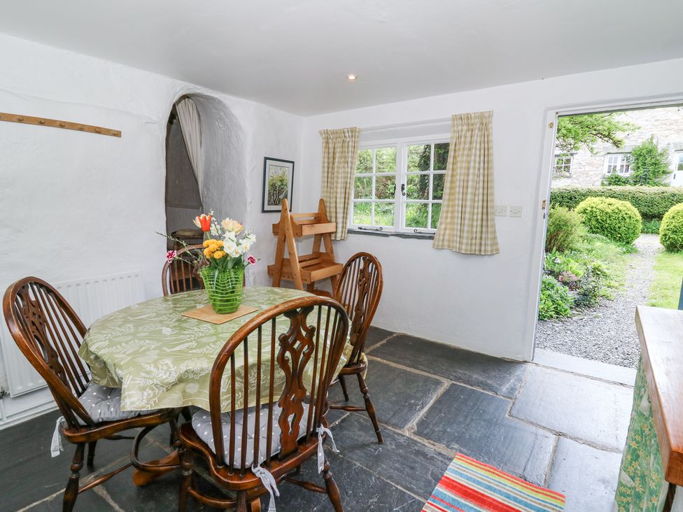 Hawthorn Cottage - South Wales - 930004 - thumbnail photo 16
