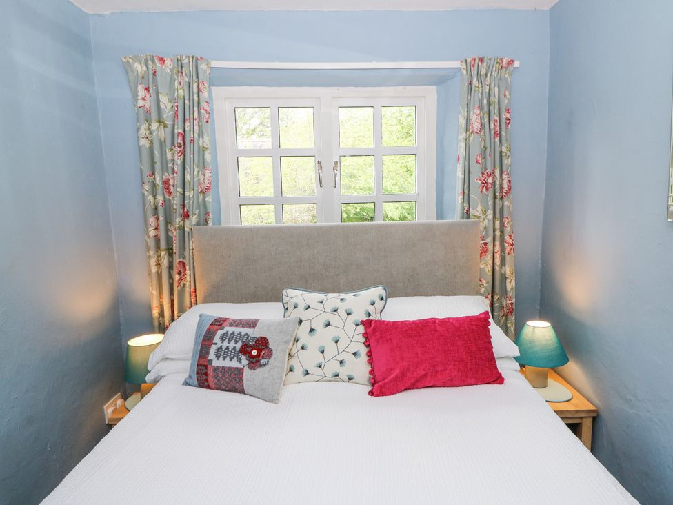 Hawthorn Cottage - South Wales - 930004 - thumbnail photo 21