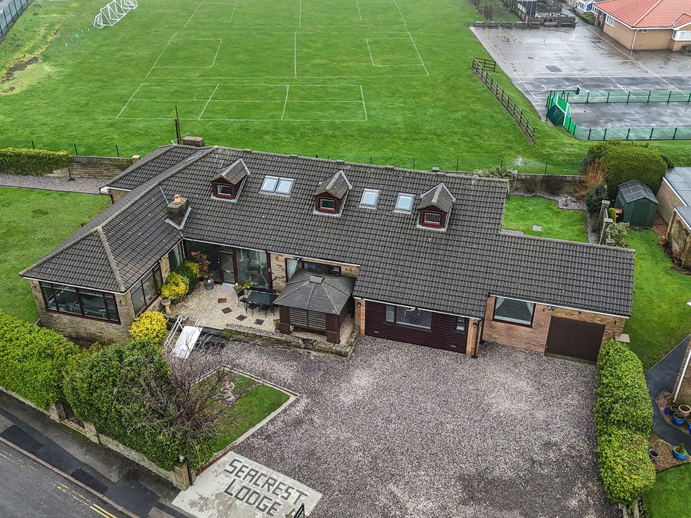 Seacrest Lodge - North Yorkshire (incl. Whitby) - 931230 - thumbnail photo 2