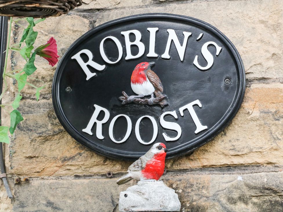 Robin’s Roost - Peak District - 932247 - thumbnail photo 2