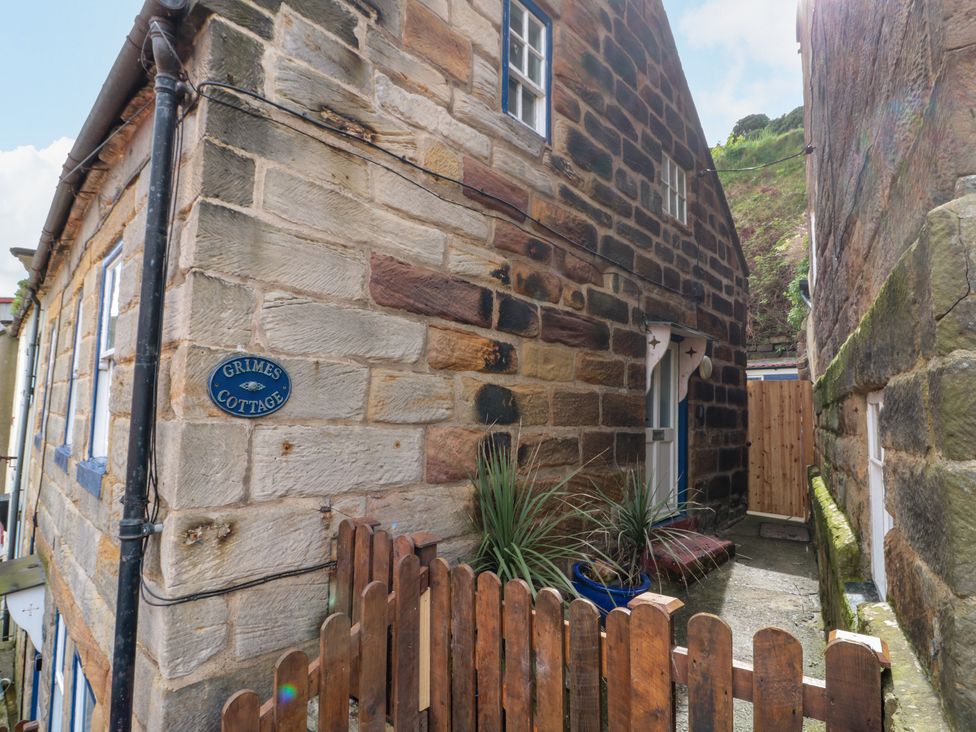 Grimes Cottage - North Yorkshire (incl. Whitby) - 933838 - thumbnail photo 2