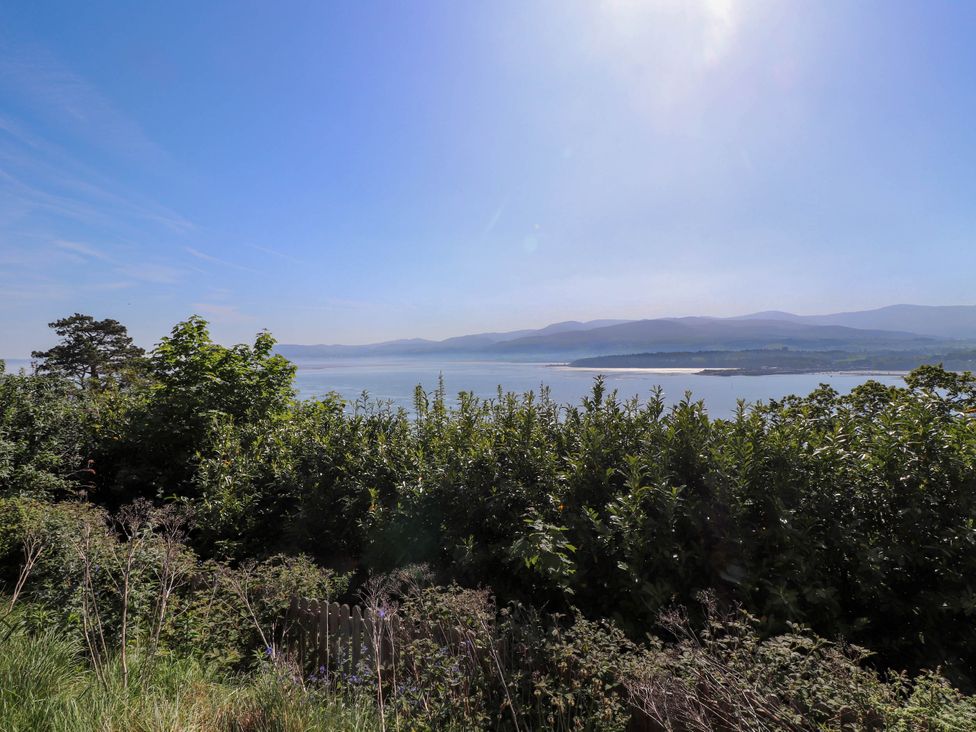 Menai View - North Wales - 942400 - thumbnail photo 43