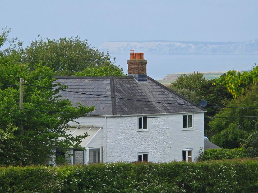 Sweet Briars - Isle of Wight & Hampshire - 948970 - thumbnail photo 1