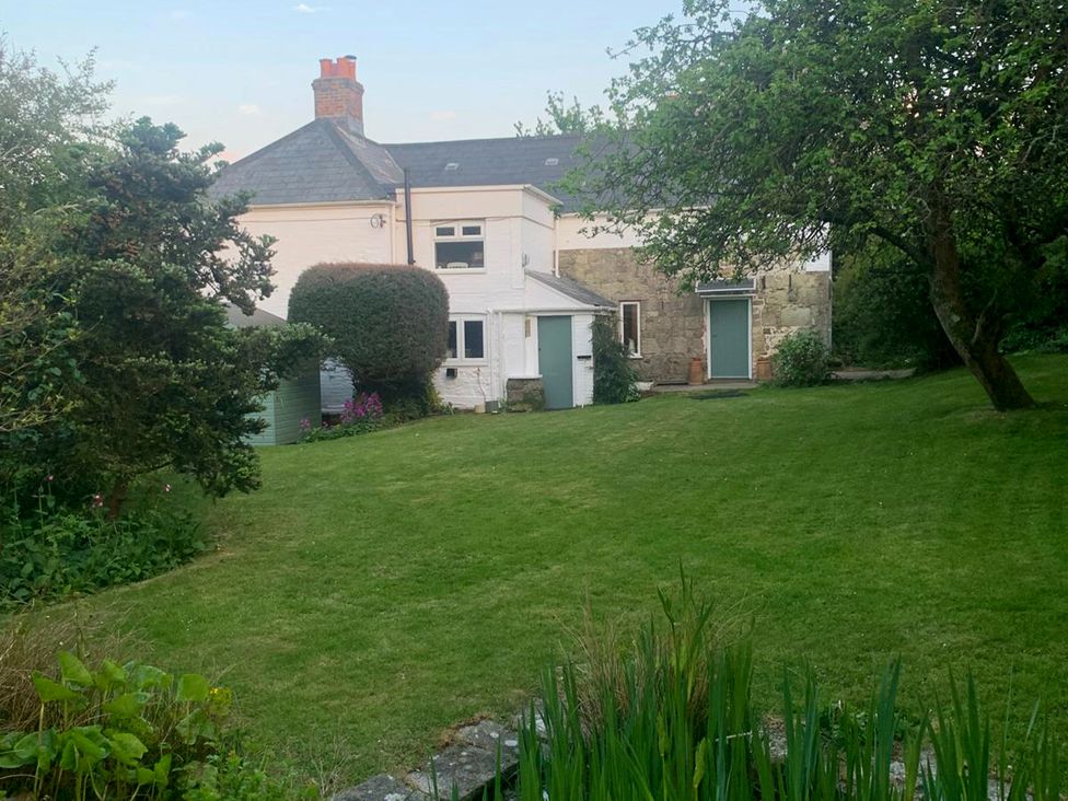 A house with garden and shed at Sweet Briars, Chale