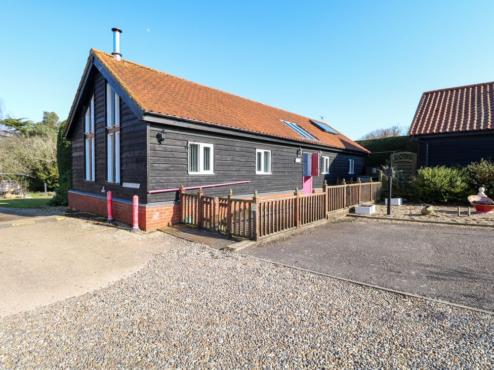 Rookyard Cottage - Suffolk & Essex - 949948 - thumbnail photo 19