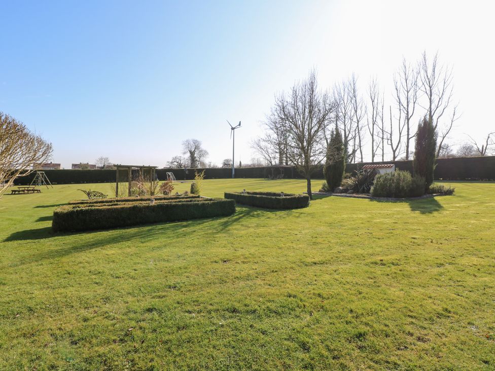 Rookyard Cottage - Suffolk & Essex - 949948 - thumbnail photo 26