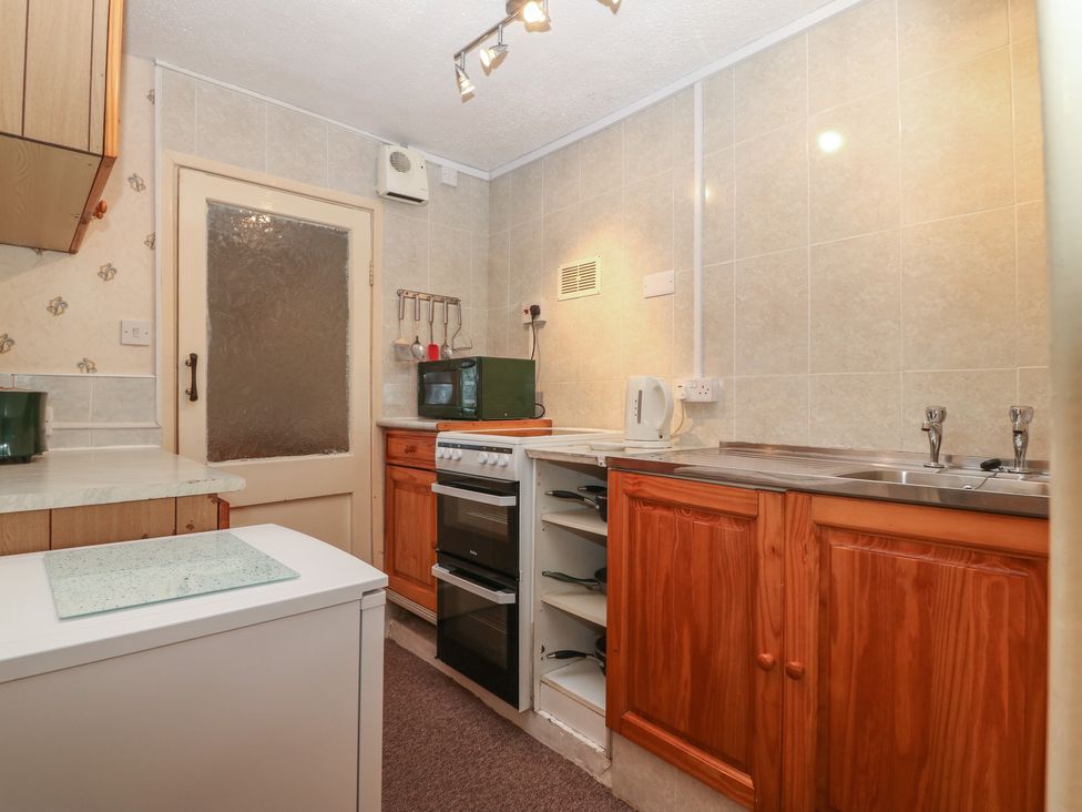 Ground Floor Apartment - North Wales - 951391 - thumbnail photo 6
