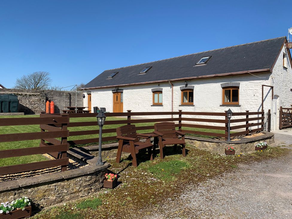 The Old Cow Barn - South Wales - 951706 - thumbnail photo 2
